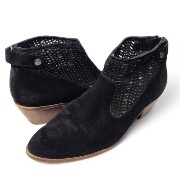 Via Spiga Chrissy Black Suede Laser Web Cutout Ankle Booties Women's Pointy 9.5 - Picture 1 of 15